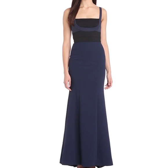 BCBG Gown | BCBCMAXAZRIA Arabella Navy and Black Dress - Picture 4 of 14